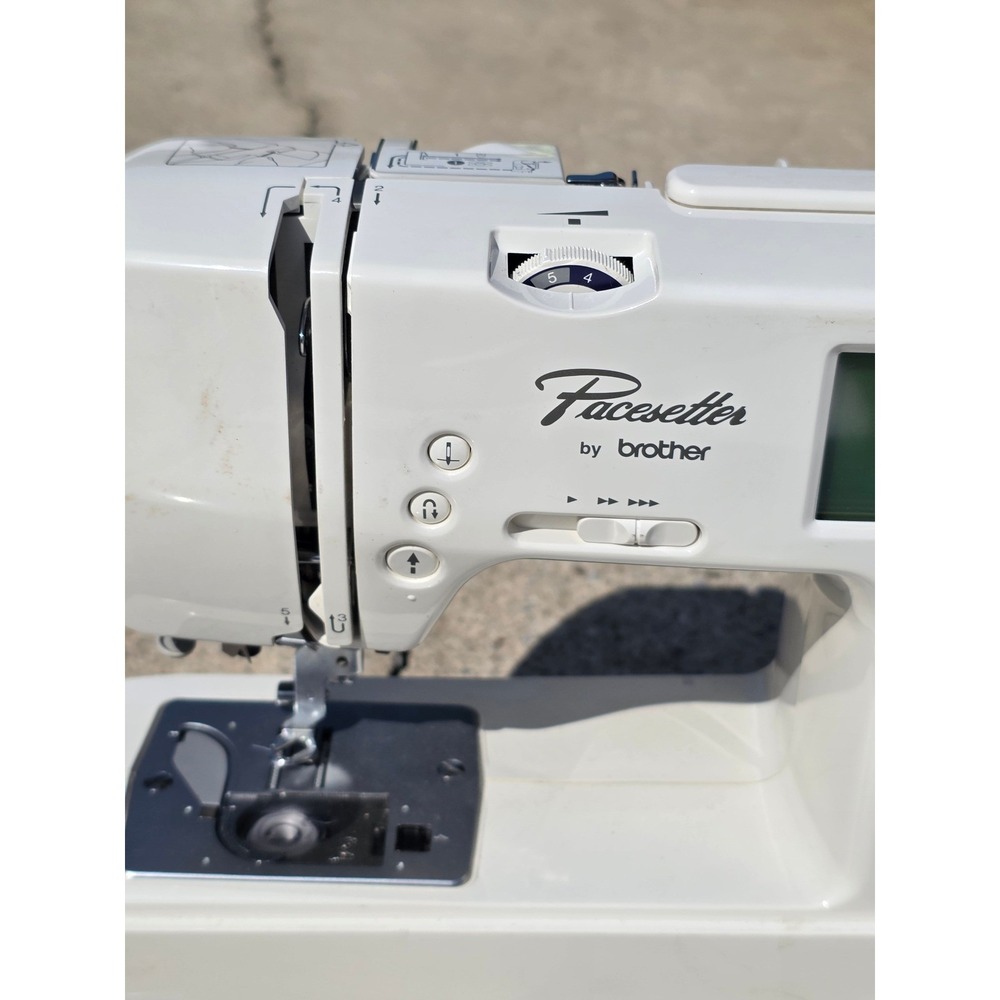Brother Pacesetter PE-300S Computerized Sewing Embroidery Machine Japan Case - Picture 11 of 16